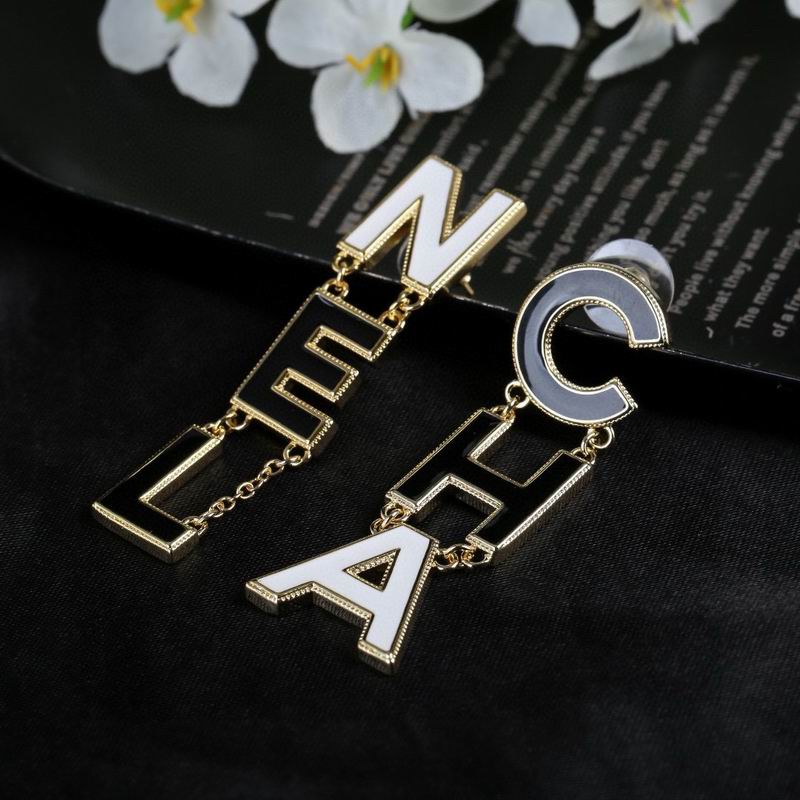 Chanel Earring 04yxs371 (5)