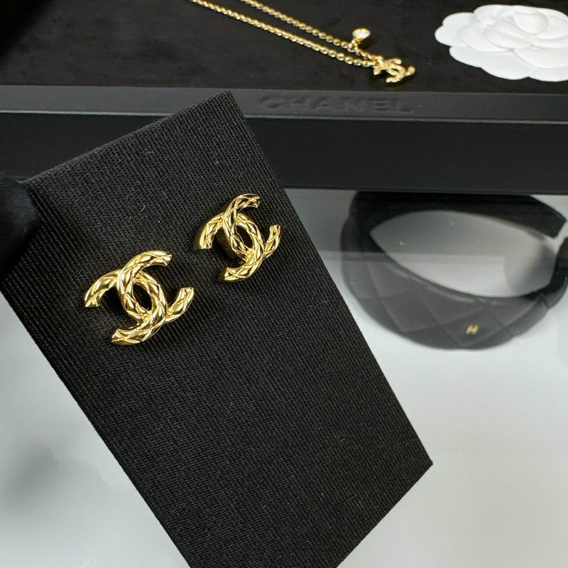 Chanel Earring 04yxs374 (5)