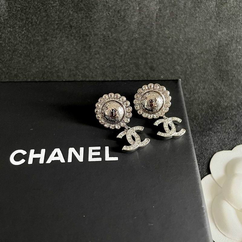 Chanel Earring 04yxs378 (5)
