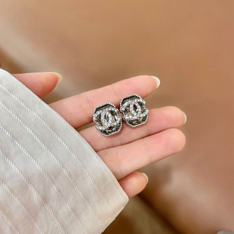 Chanel Earring 04yxs381 (8)