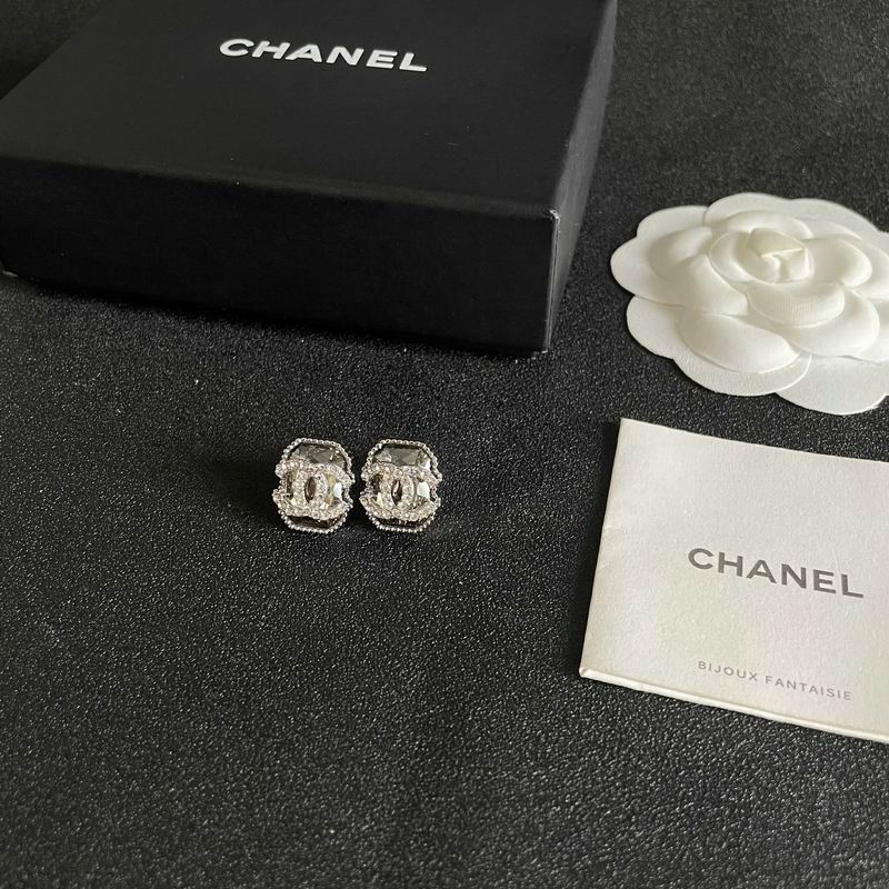 Chanel Earring 04yxs381 (9)