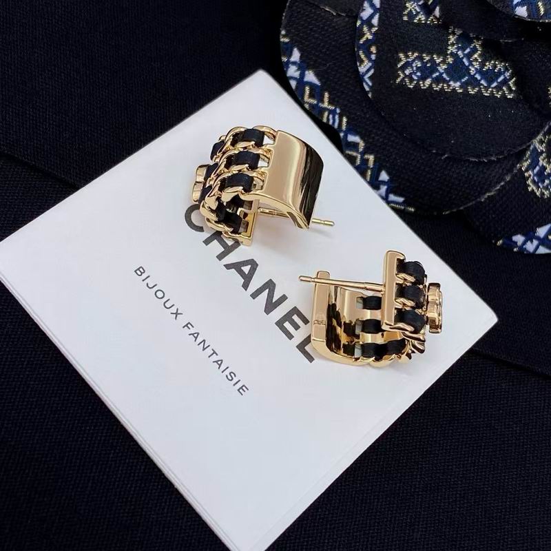 Chanel Earring 04yxs384 (3)