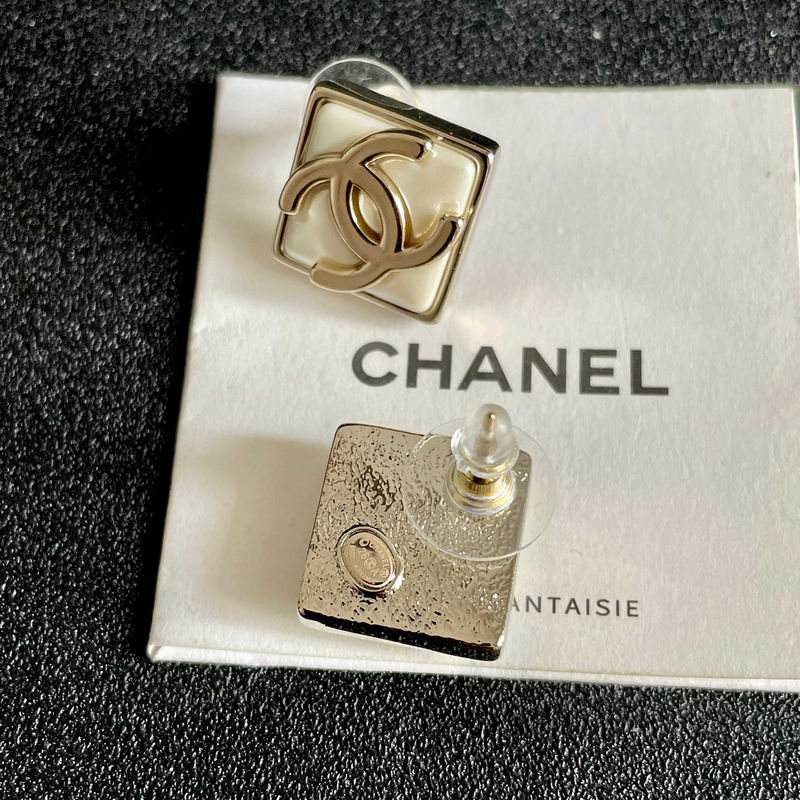 Chanel Earring 04yxs390 (5)