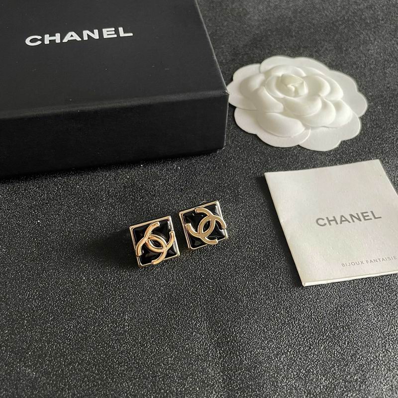 Chanel Earring 04yxs390 (9)