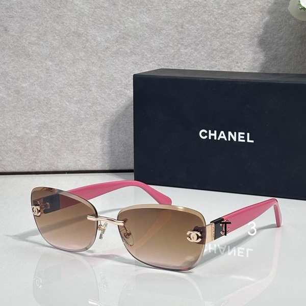Chanel H1909Q 65 17-143 c02