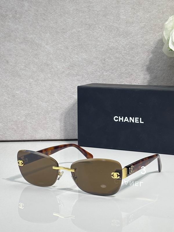 Chanel H1909Q 65 17-143 c06