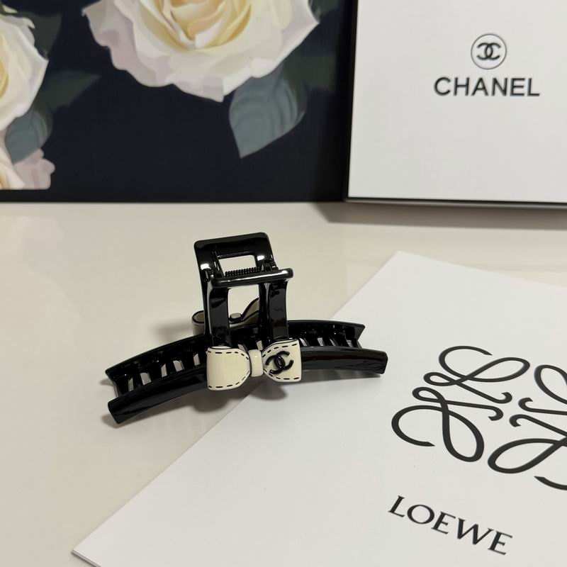 Chanel Hair Grab Clip hh (92)
