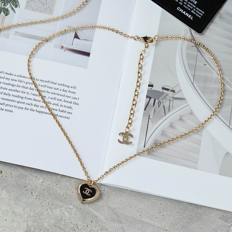 Chanel Necklace 04yxs103 (3)