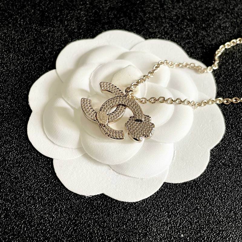 Chanel Necklace 04yxs124 (5)