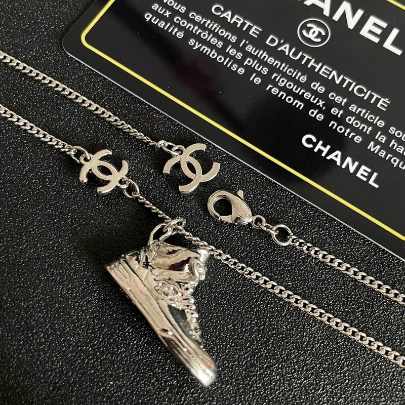 Chanel Necklace 04yxs163 (9)