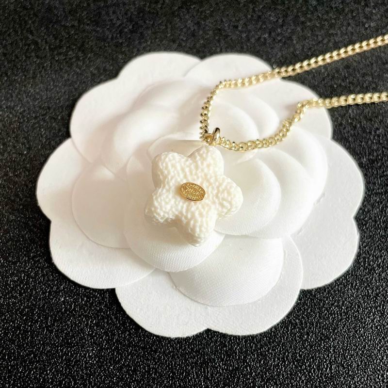 Chanel Necklace 04yxs169 (3)