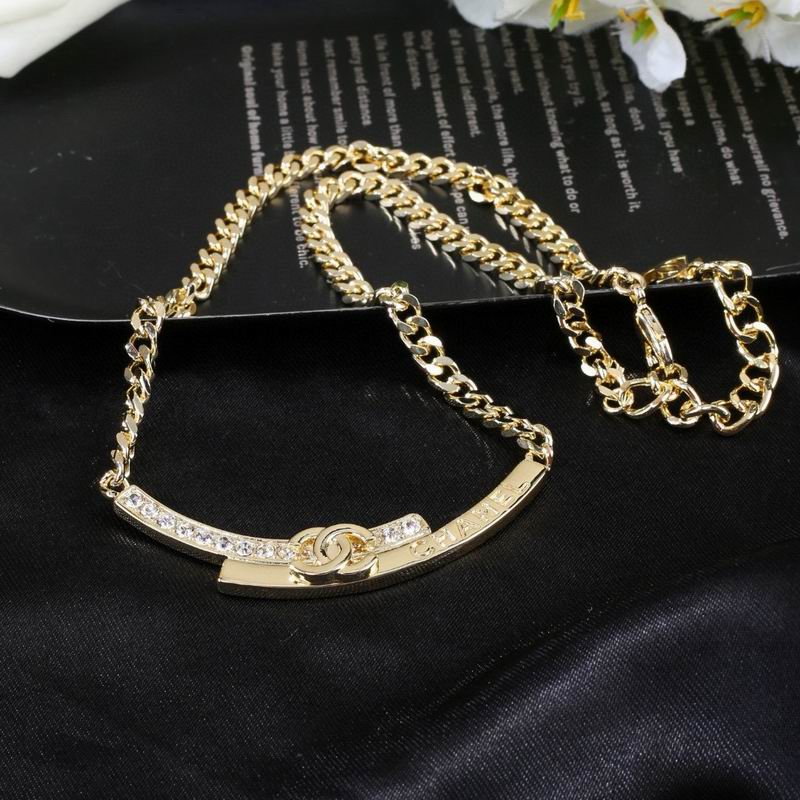 Chanel Necklace 04yxs172 (3)