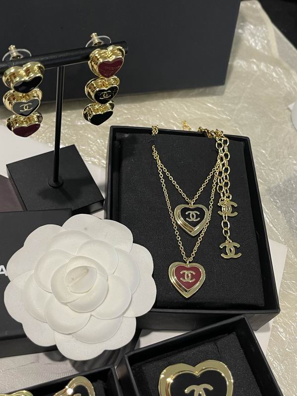 Chanel Necklace 04yxs187 (6)