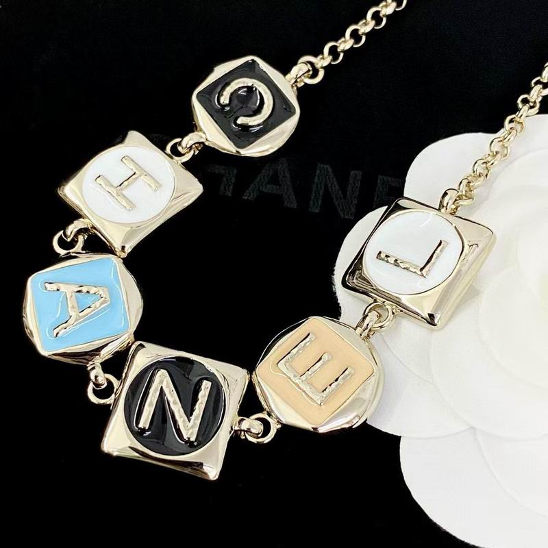 Chanel Necklace 04yxs199 (2)