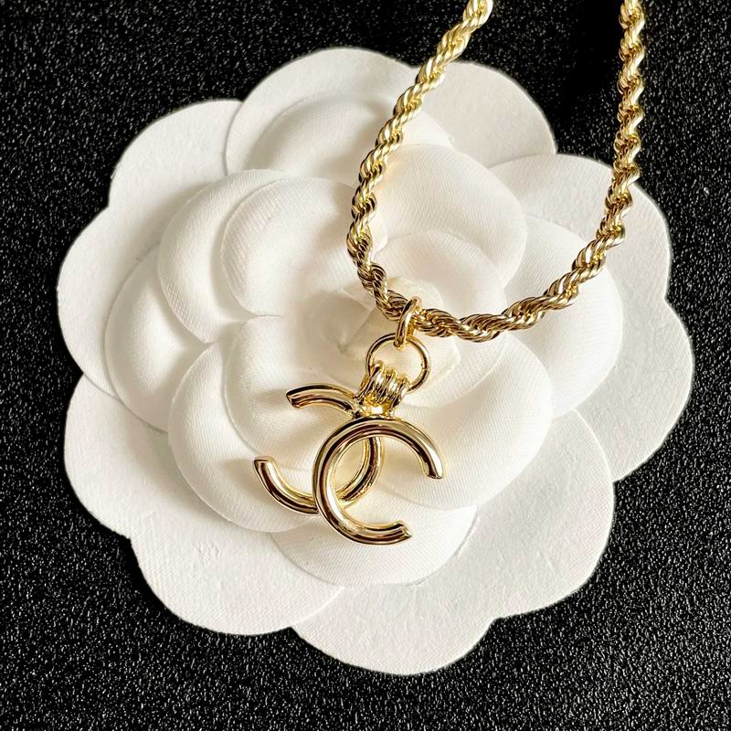 Chanel Necklace 04yxs52 (6)