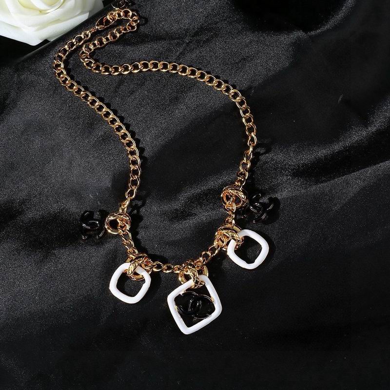 Chanel Necklace 05yxs208 (5)