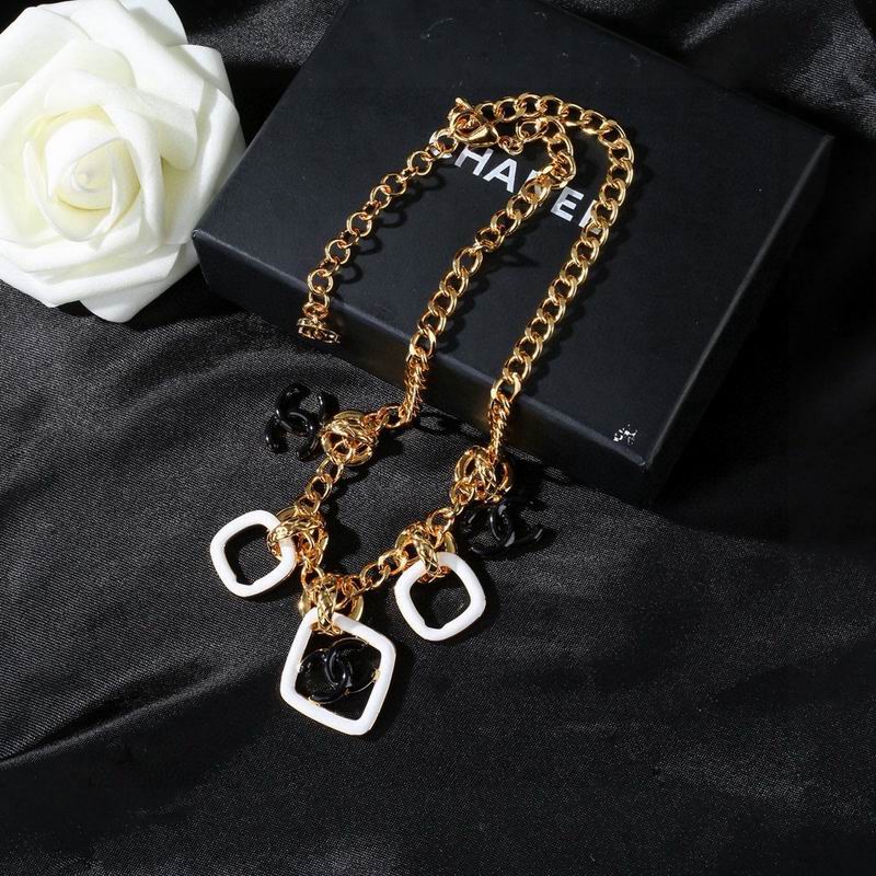 Chanel Necklace 05yxs208 (6)