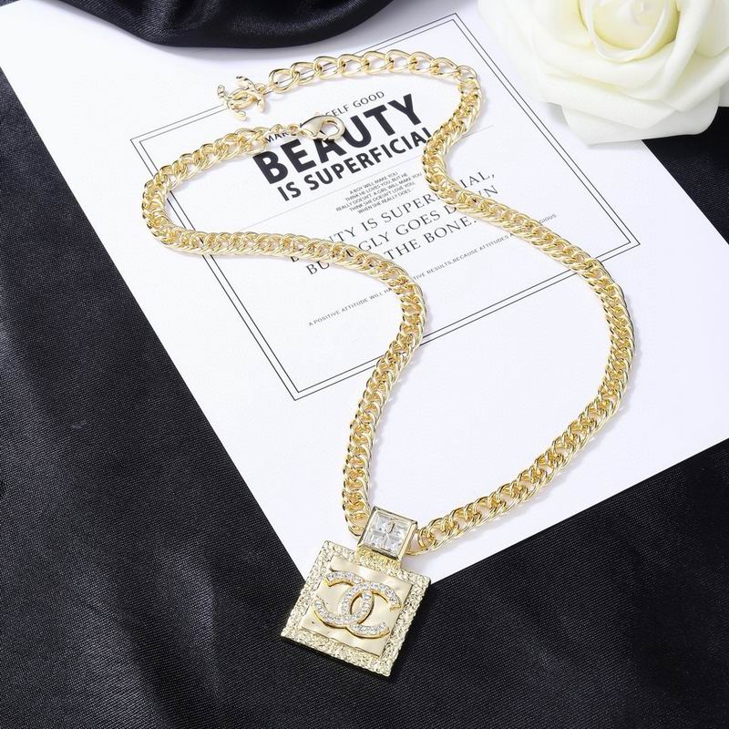 Chanel Necklace 05yxs226 (1)