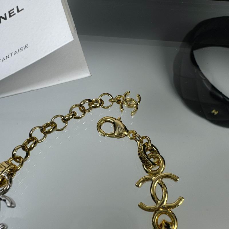 Chanel Suits 04yxs57 (9)