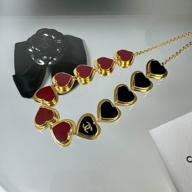 Chanel Suits 04yxs58 (1)