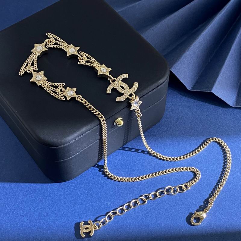 Chanel Suits 04yxs60 (23)