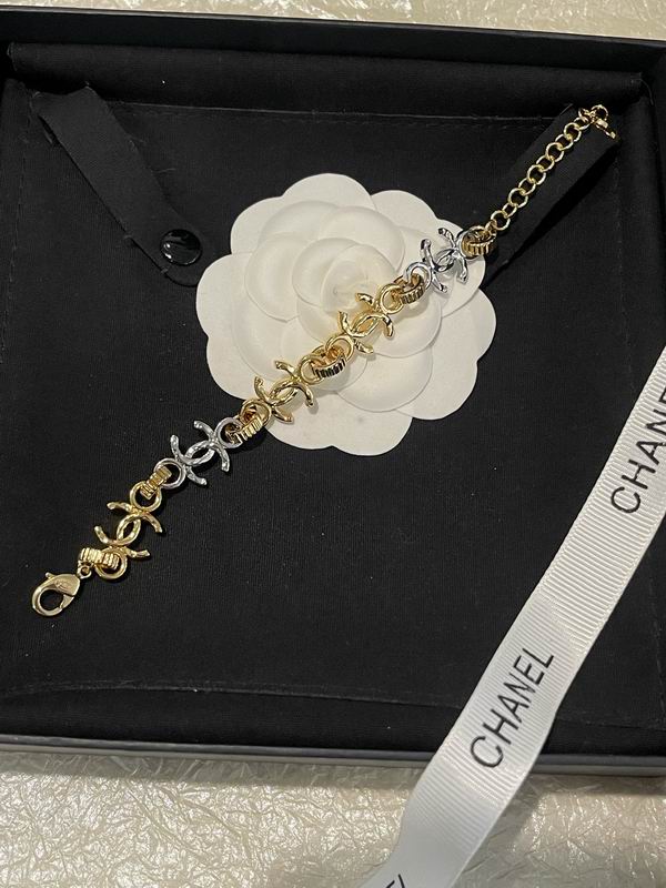 Chanel Suits 04yxs65 (12)