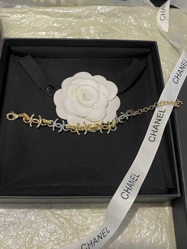 Chanel Suits 04yxs65 (15)