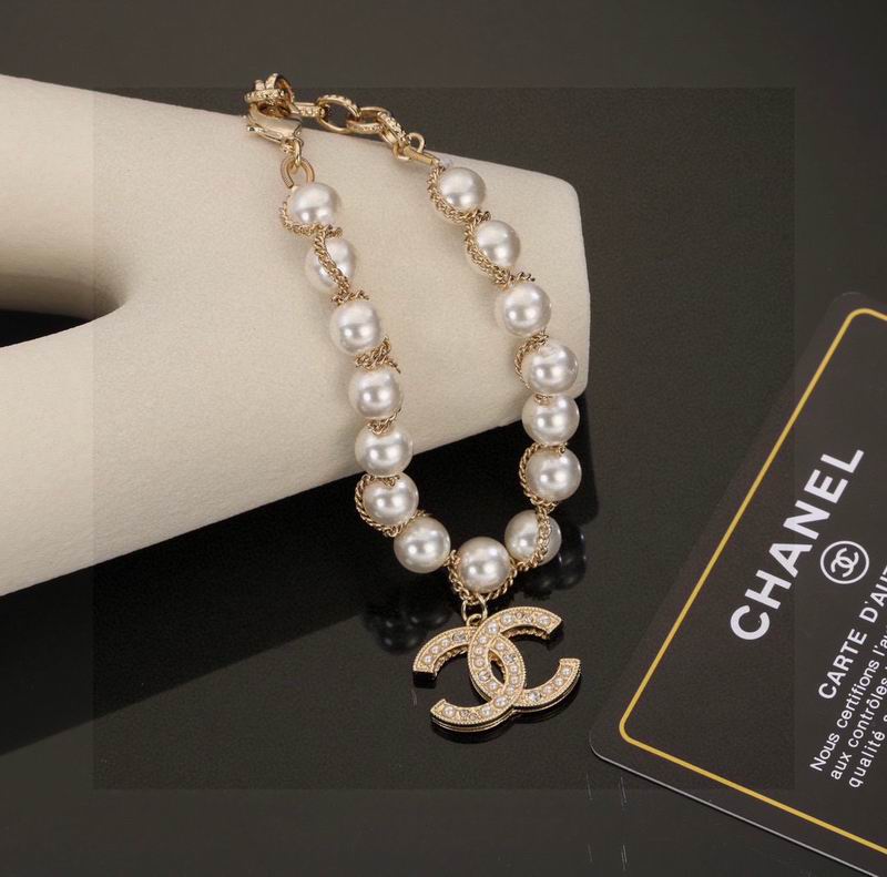 Chanel Suits 05yxs73 (5)