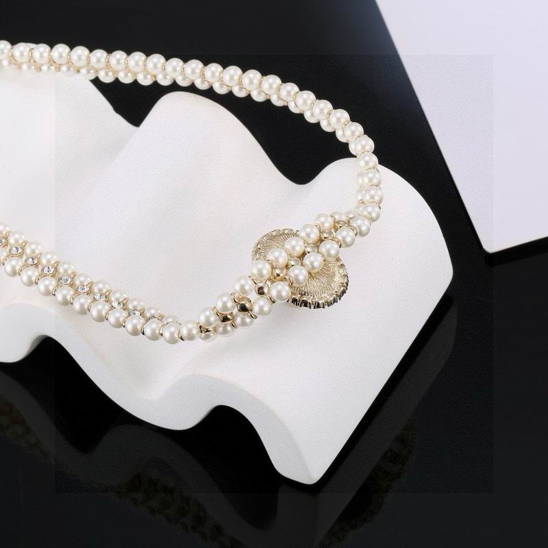 Chanel Suits 05yxs74 (6)