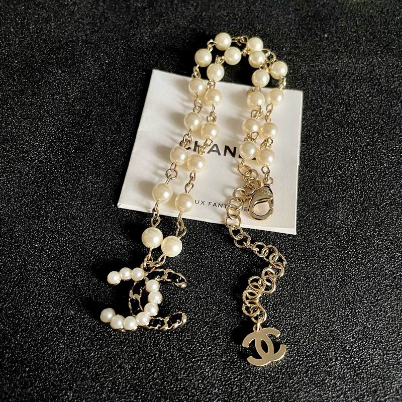 Chanel Suits 05yxs75 (5)