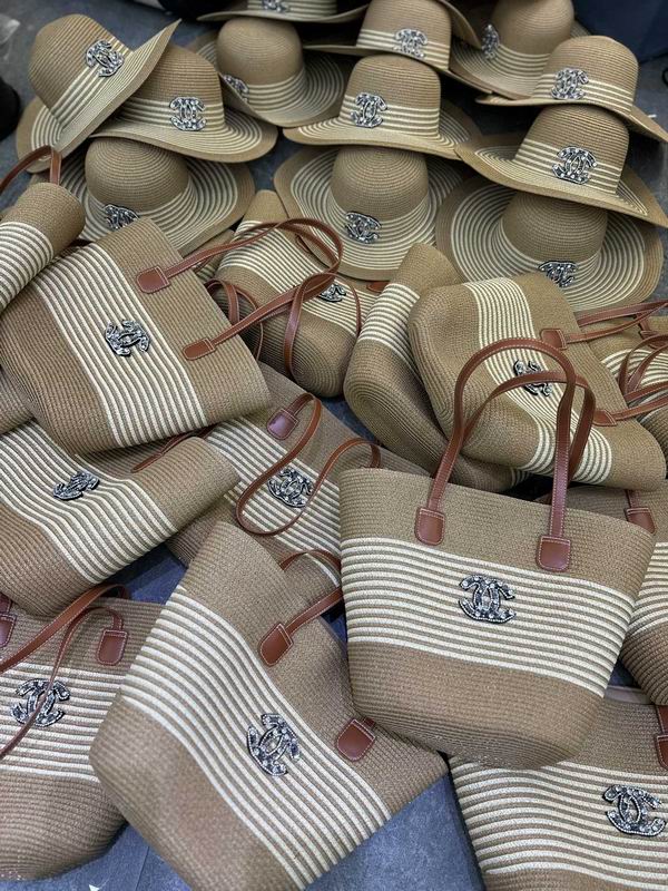 Chanel bag hat dx (3)