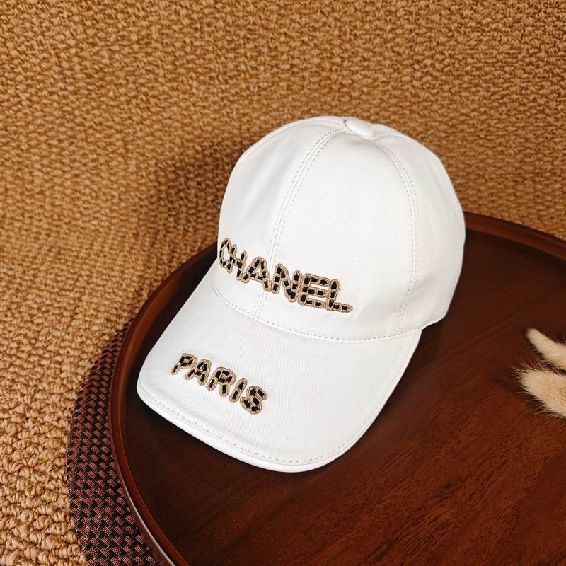 Chanel cap dx (749)