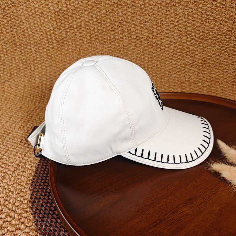 Chanel cap dx (753)