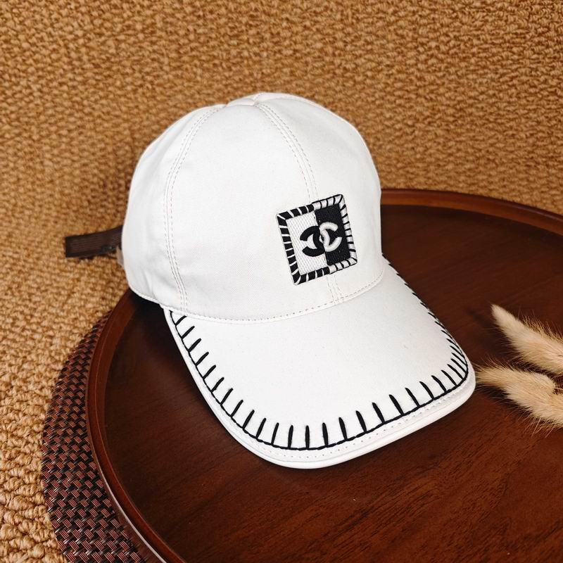 Chanel cap dx (755)