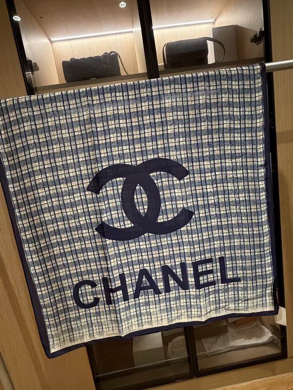 Chanel scarf 90-180cm E23 (2)