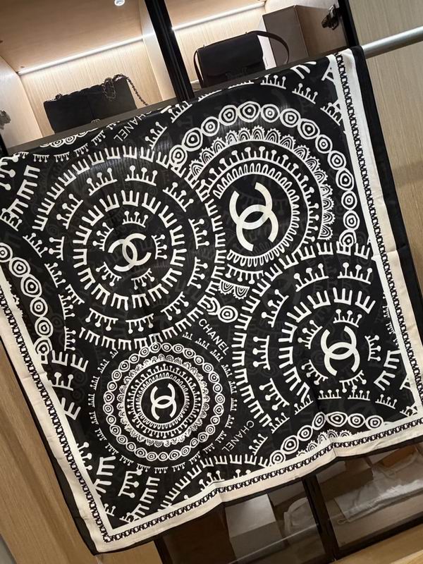 Chanel scarf 90-180cm E24 (2)