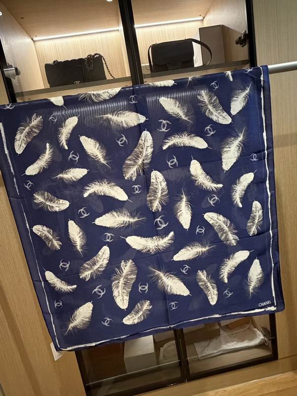 Chanel scarf 90-180cm E25 (1)