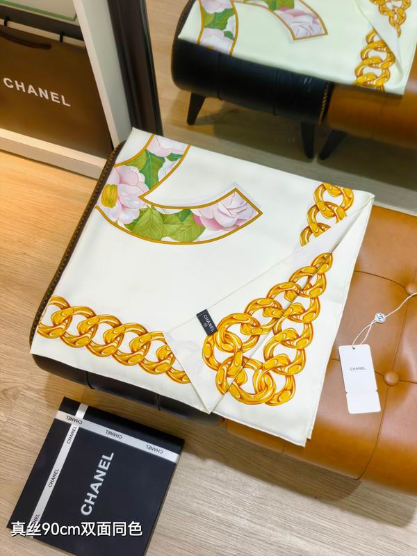 Chanel silk scarf 90X90cm E26 (7)