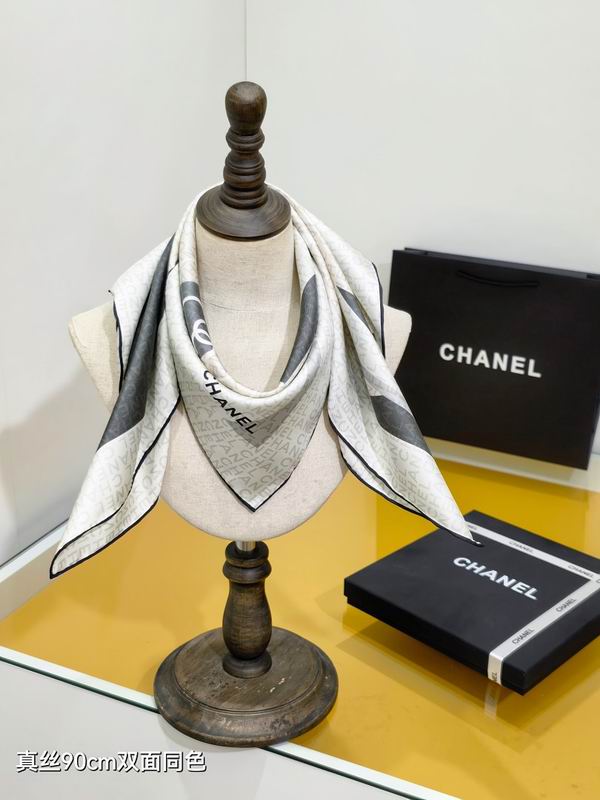 Chanel silk scarf hm (17)