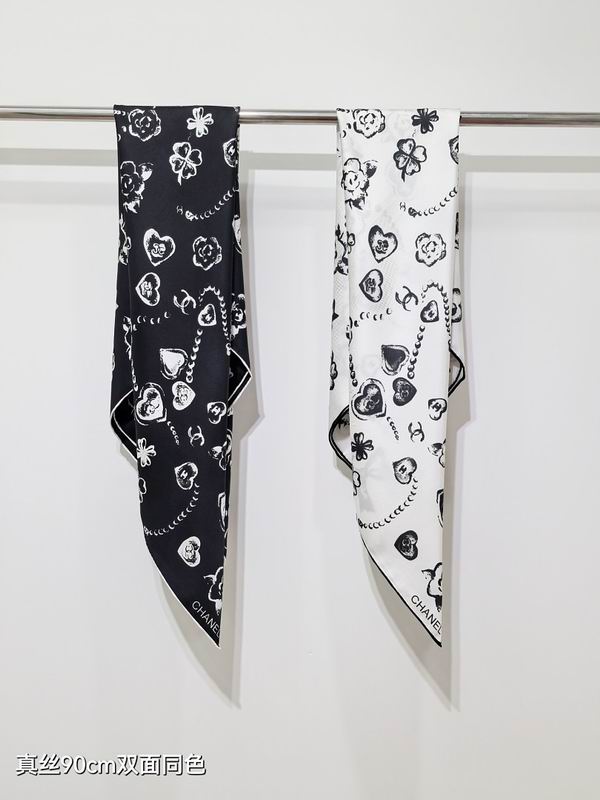 Chanel silk scarf hm (74)
