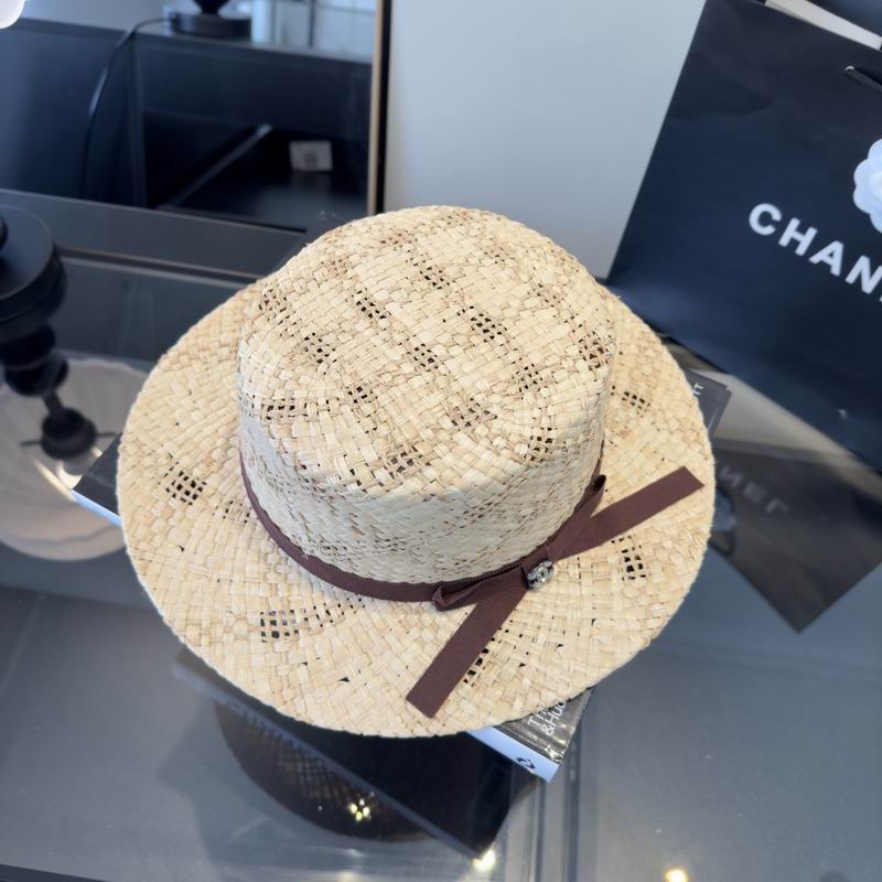 Chanel top hat (665)
