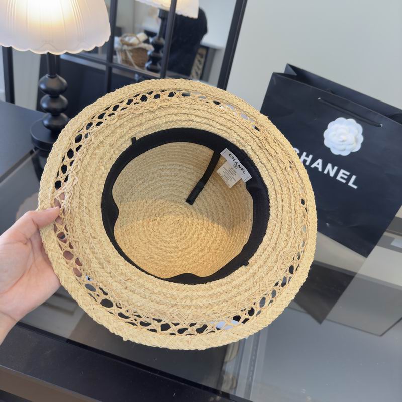 Chanel top hat (679)