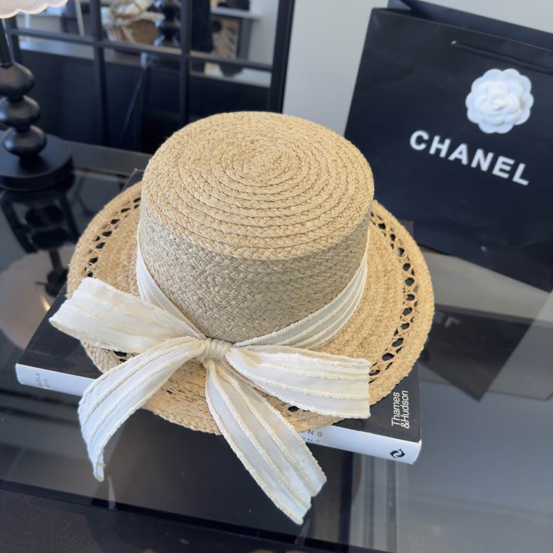 Chanel top hat (685)
