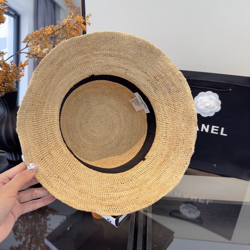 Chanel top hat (689)