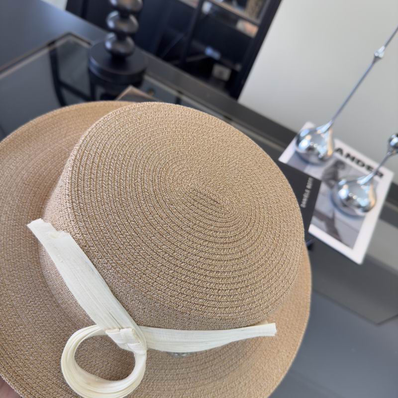 Chanel top hat (822)