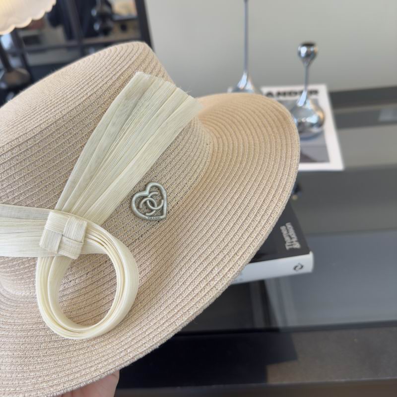 Chanel top hat (831)