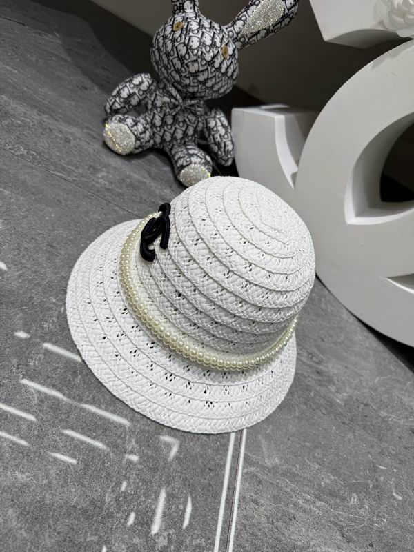 Chanel top hat dx (496)
