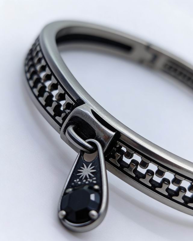 Chrome Hearts Bracelet  05yxs243 (2)