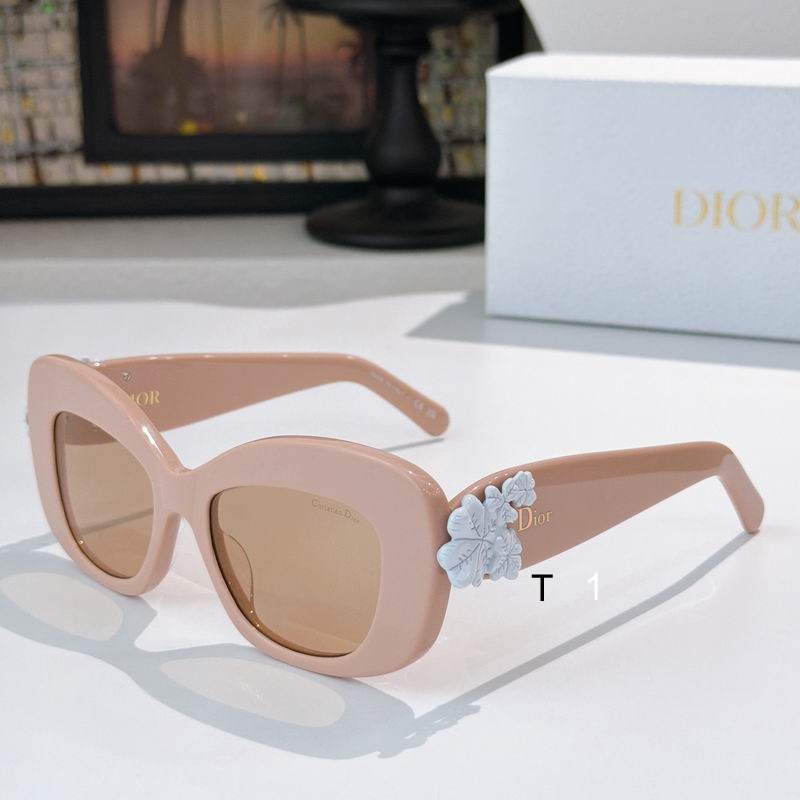 DIOR Clover 51 19-145 a01