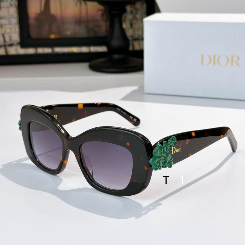 DIOR Clover 51 19-145 a03